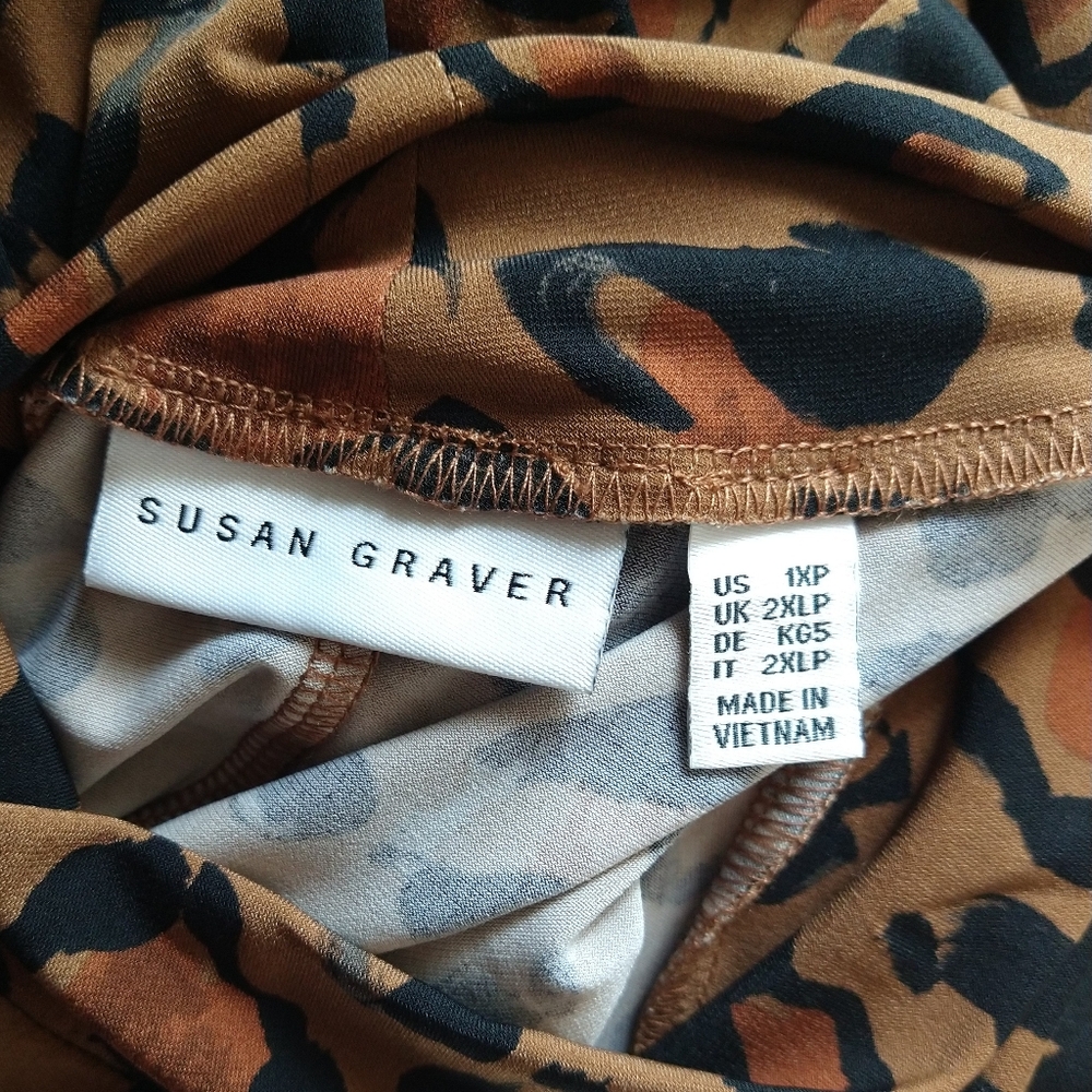 Susan Graver long sleeves stretchy animal print dress - Picture 8 of 8